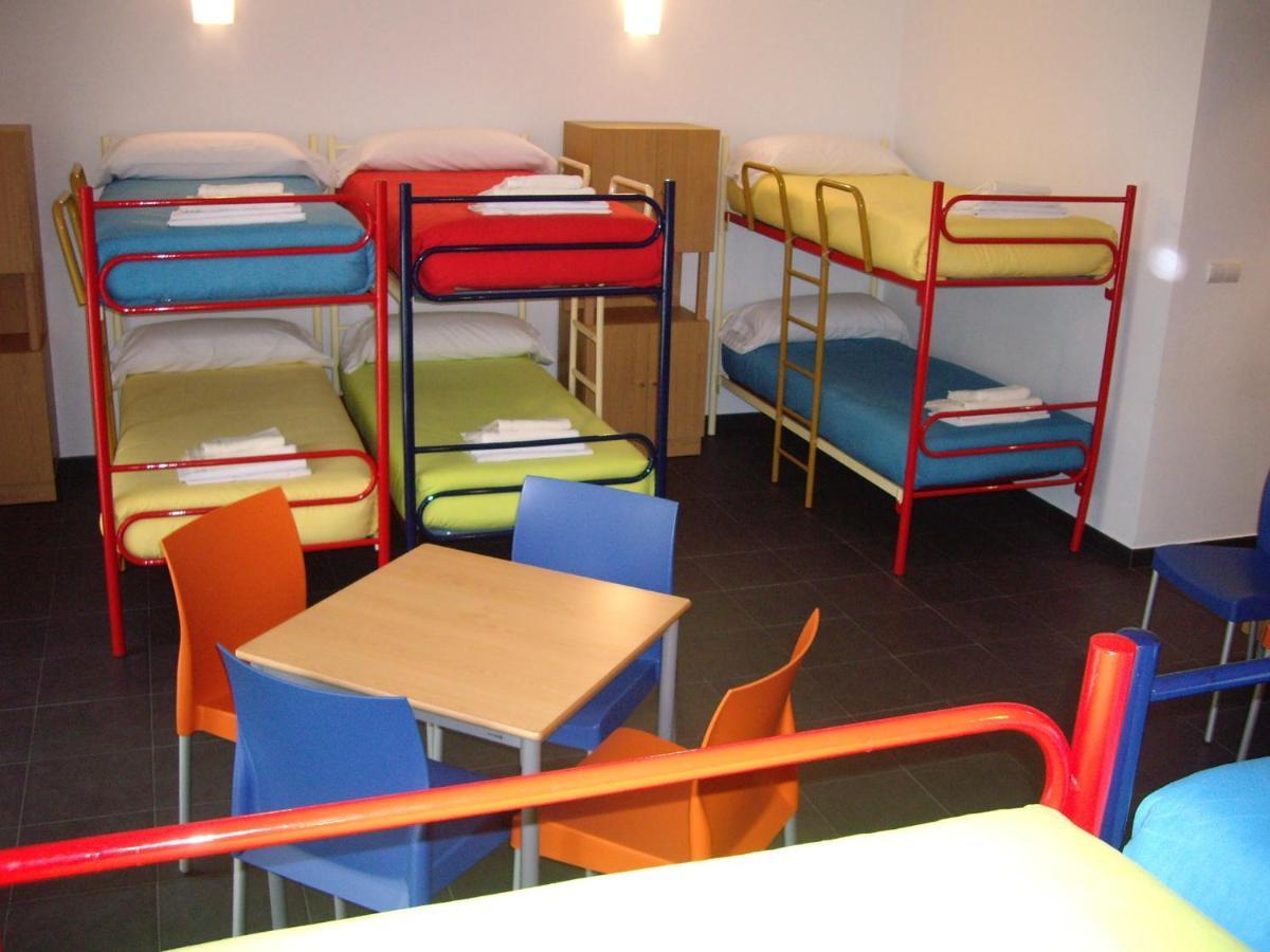 Albergue Francisco Giner De Los Rios Villablino Kamer foto