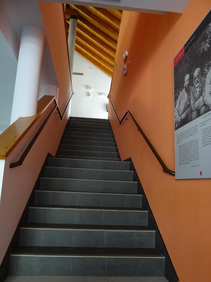 Albergue Francisco Giner De Los Rios Villablino Buitenkant foto